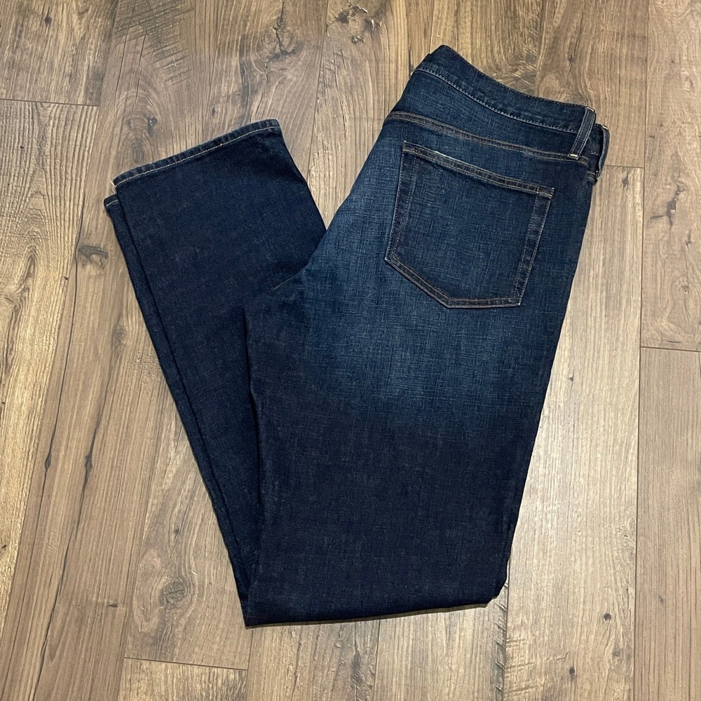Cremieux Premium Denim Mens Straight Leg Dark Wash Jeans 38x36 Whiskered Indigo